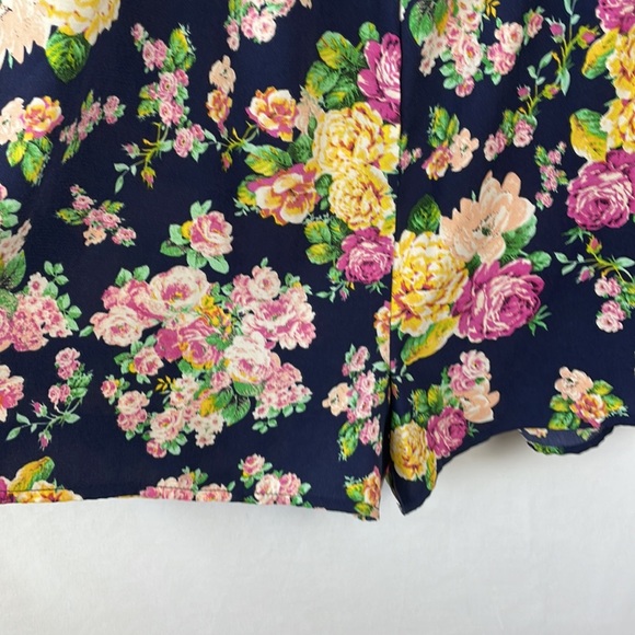 Neiman Marcus Navy Blue Floral Long Sleeve V-Neck Romper - Size Large - Picture 9 of 14